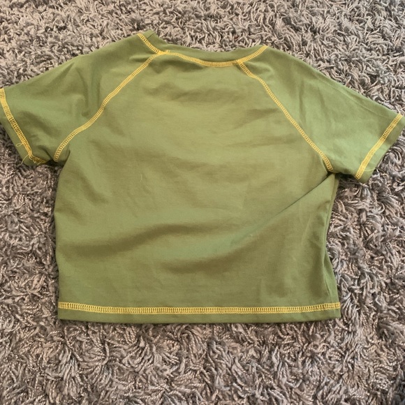 Green tight fitted t shirt - Picture 2 of 2